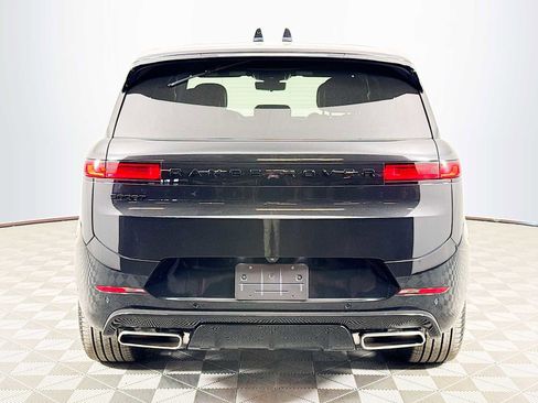 New 2026 Land Rover Range Rover Sport Dynamic SE AWD/4WD image 6
