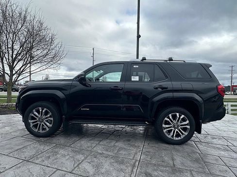 New 2026 Toyota 4Runner Limited image 4