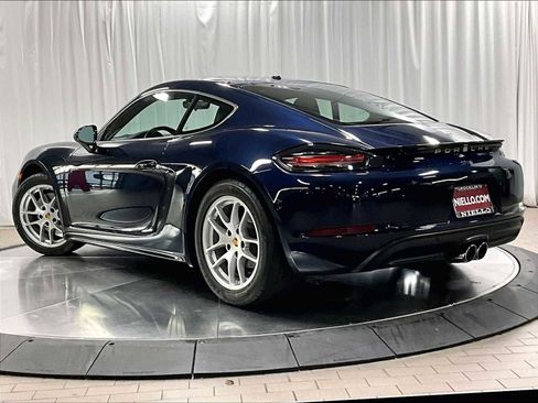 Used 2019 Porsche 718 Cayman image 3