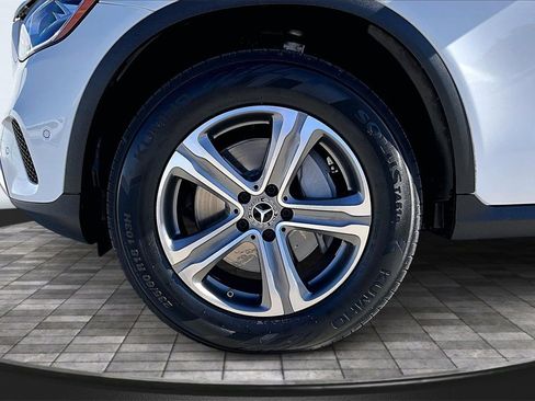 Used 2022 Mercedes-Benz GLC 300 4MATIC image 31