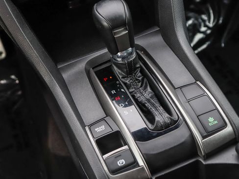 Used 2020 Honda Civic Sport image 18