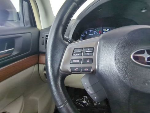 Used 2014 Subaru Outback 3.6R Limited image 26