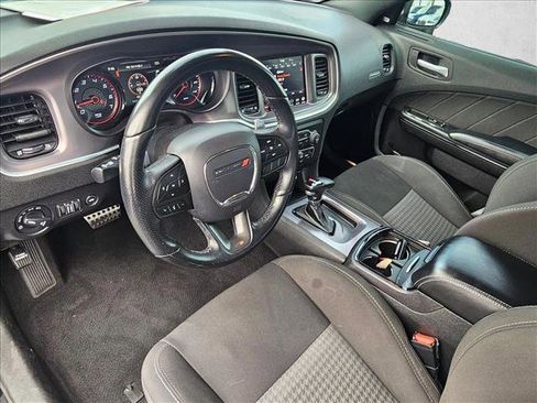 Used 2021 Dodge Charger GT w/ Driver Convenience Group image 10