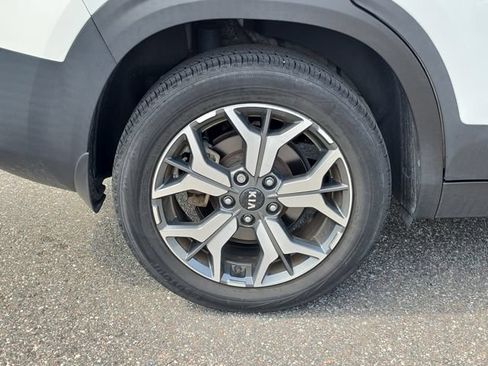 Used 2021 Kia Seltos EX AWD/4WD image 5