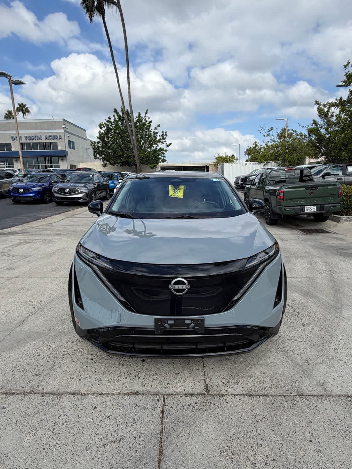 Used 2023 Nissan Ariya FWD image 2