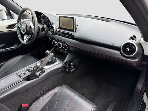 Used 2016 MAZDA MX-5 Miata Grand Touring image 22