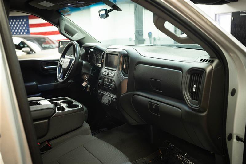 Used 2021 Chevrolet Silverado 1500 Custom Trail Boss AWD/4WD image 12