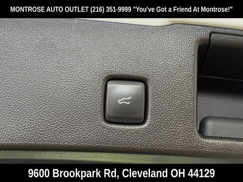 Used 2025 Ford Escape Platinum image 41