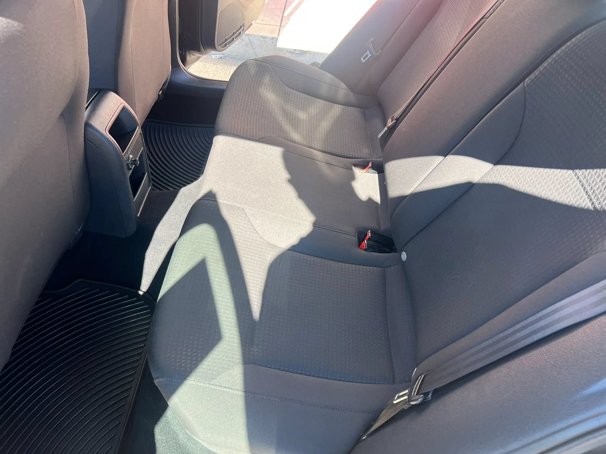 Used 2015 Volkswagen Jetta SE FWD image 14