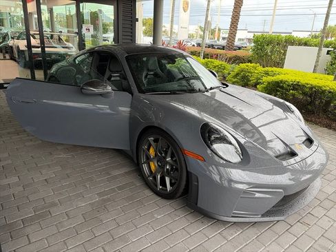 Certified 2026 Porsche 911 GT3 RWD image 6