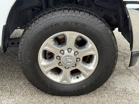 Used 2024 RAM 2500 Big Horn AWD/4WD image 7