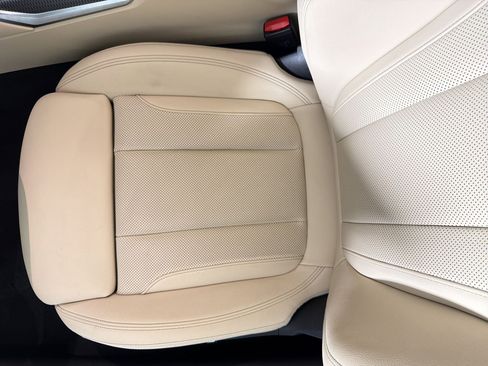 Used 2025 BMW 430i Coupe w/ Premium Package RWD image 22