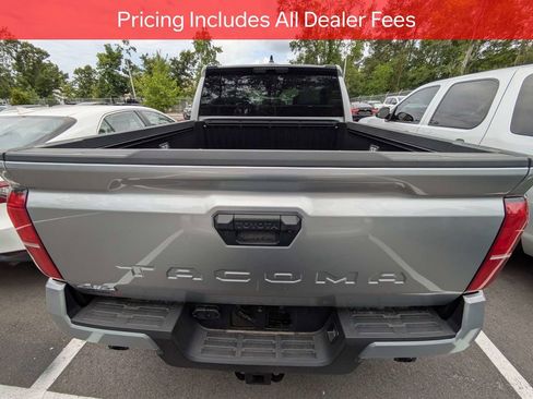Certified 2026 Toyota Tacoma SR5 AWD/4WD image 6