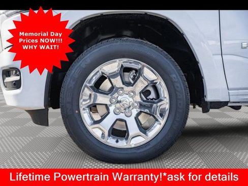 New 2025 RAM 1500 Big Horn AWD/4WD image 17