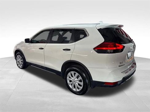 Used 2017 Nissan Rogue S AWD/4WD image 7