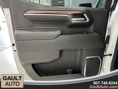 Used 2023 Chevrolet Silverado 1500 RST w/ RST All Star Premium Package AWD/4WD image 14