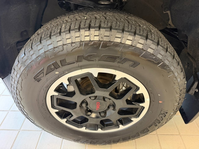 Certified 2026 Toyota Tacoma TRD Off-Road AWD/4WD image 12