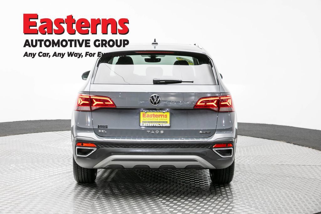 Used 2023 Volkswagen Taos SEL AWD/4WD image 5