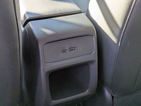 New 2026 Chevrolet Trax LT image 19