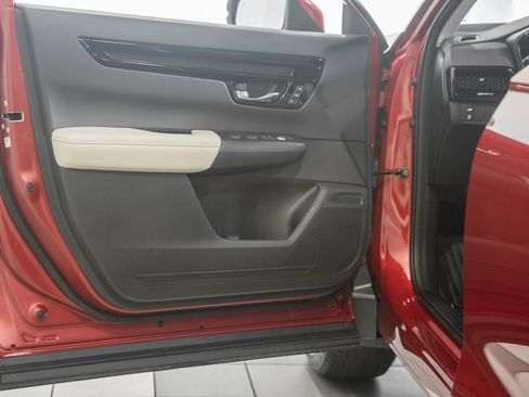 Used 2025 Honda CR-V EX-L image 39