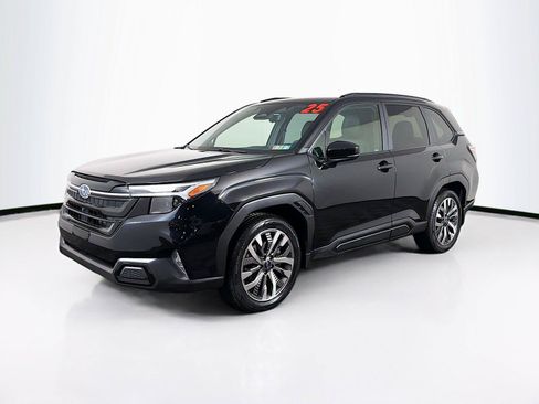 Used 2025 Subaru Forester Touring AWD/4WD image 7
