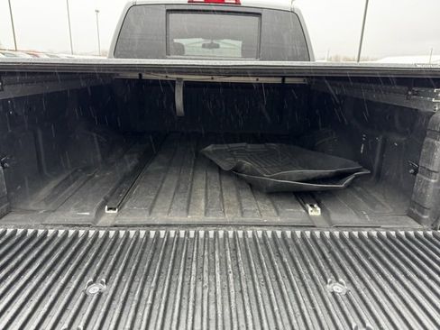 Used 2011 Nissan Titan S image 37