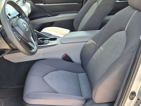 Used 2023 Toyota Camry LE FWD image 15