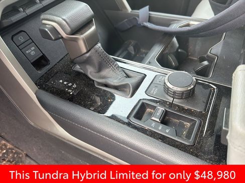 Used 2024 Toyota Tundra Limited image 21