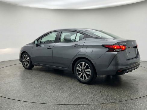 Used 2025 Nissan Versa SV FWD image 6