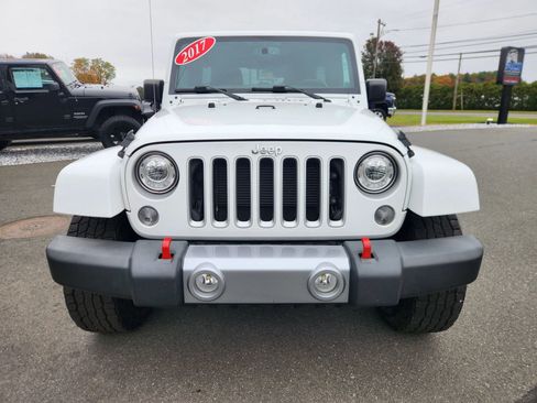 Used 2017 Jeep Wrangler Unlimited Sahara w/ Max Tow Package image 20