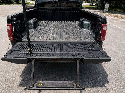 Used 2012 Ford F250 Lariat w/ Lariat Interior Pkg AWD/4WD image 21
