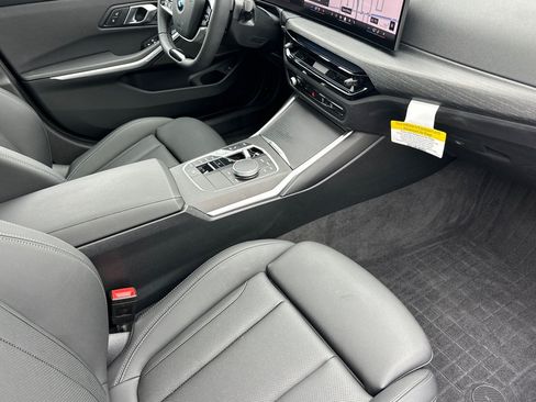 Used 2026 BMW 330i Sedan w/ Premium Package RWD image 14