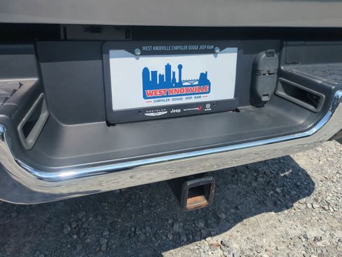Used 2020 RAM 1500 Big Horn RWD image 34