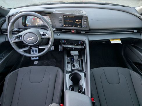 New 2026 Hyundai Elantra SEL Sport image 21