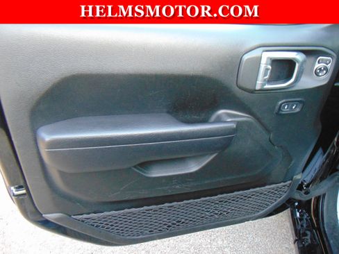 Certified 2024 Jeep Wrangler Sport S image 19