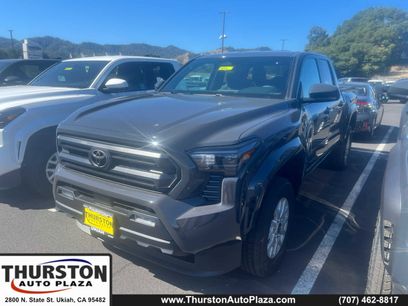 New 2025 Toyota Tacoma SR5