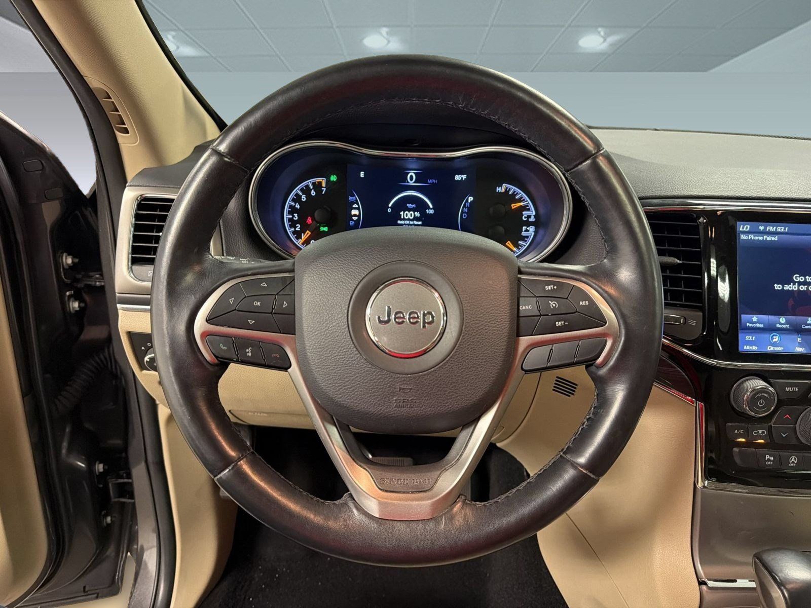 Used 2021 Jeep Grand Cherokee Limited RWD image 28