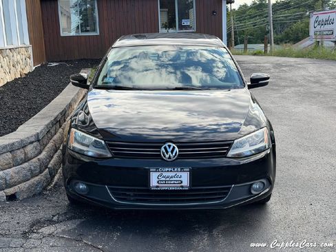 Used 2012 Volkswagen Jetta SEL FWD image 11