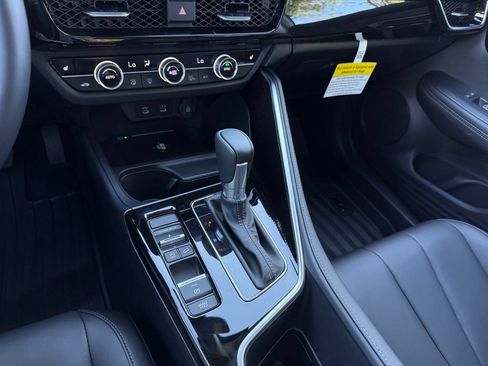 Certified 2026 Acura ADX AWD image 25
