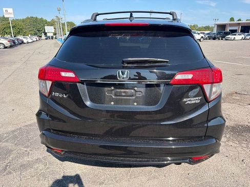 Used 2021 Honda HR-V Sport image 5