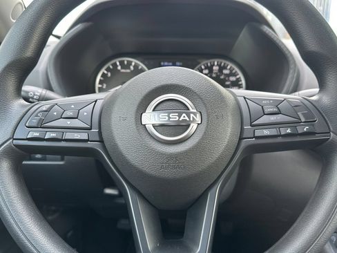 Used 2025 Nissan Sentra S FWD image 19