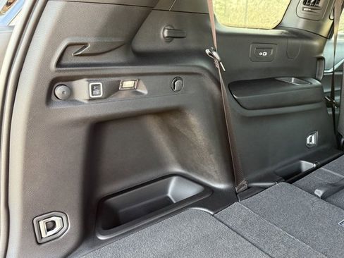 New 2025 Jeep Grand Cherokee L Laredo w/ Luxury Tech Group I image 33