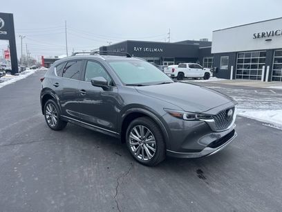 New 2025 MAZDA CX-5 Signature