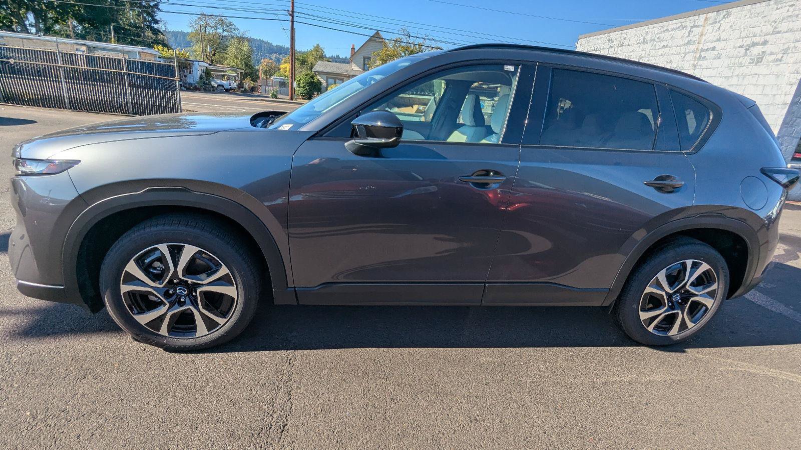 Used 2026 MAZDA CX-5 Preferred AWD/4WD image 2
