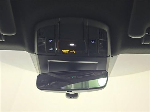 Certified 2021 Porsche 911 Carrera image 27