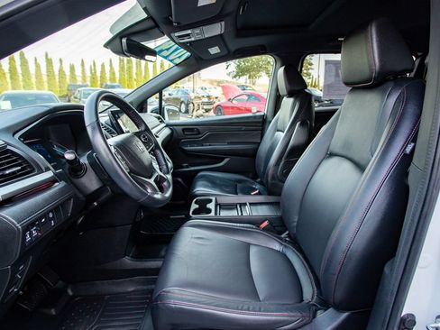 Certified 2024 Honda Odyssey Sport image 26