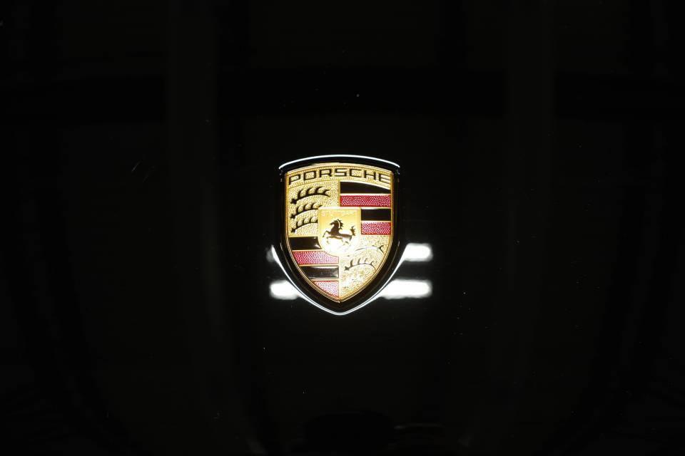 Certified 2026 Porsche Macan AWD/4WD image 28