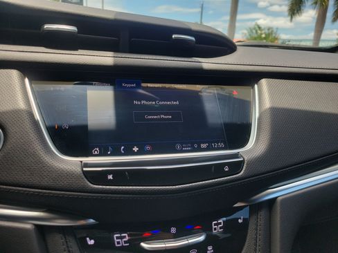 Certified 2024 Cadillac XT5 Luxury w/ LPO, Floor Liner Package FWD image 24
