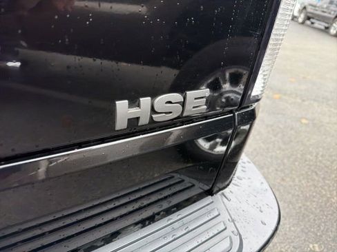 Used 2013 Land Rover LR4 HSE image 10