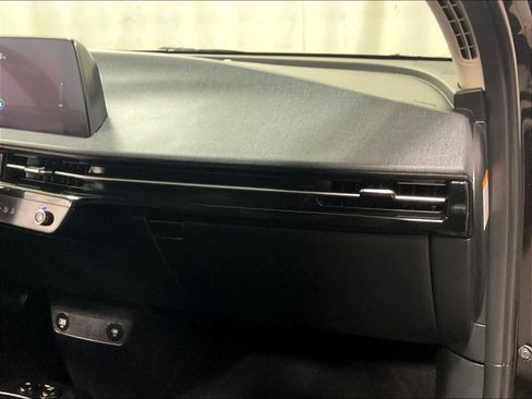 Used 2023 Kia EV6 Wind image 13